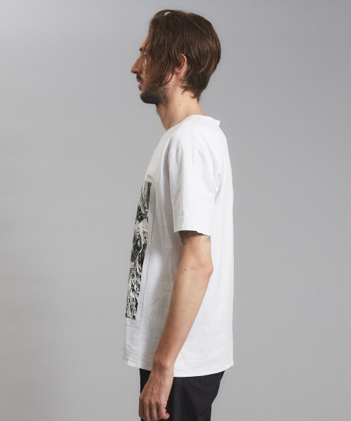 5351 POUR LES HOMMES(ゴーサンゴーイチプールオム)の「圧着マウンテンTシャツ(Tシャツ/カットソー・メンズ・ホワイト/ブラック・44/46/48/50)」の5枚目の写真
