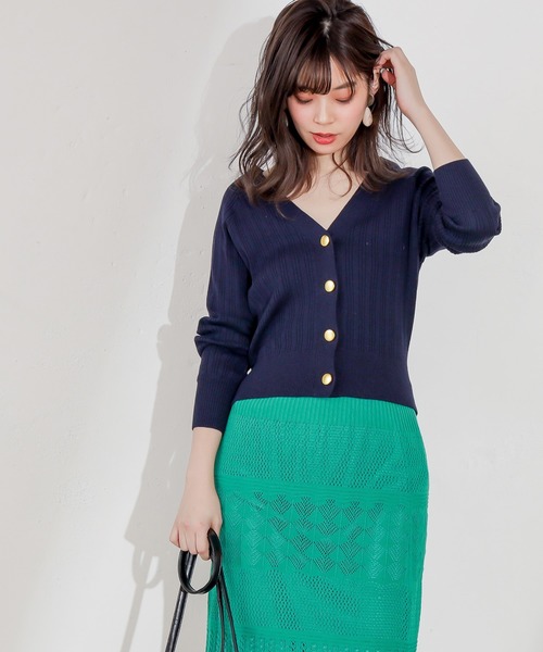 natural couture（ナチュラルクチュール）の「プチプラ金ボタンリブカーディガン（カーディガン/ボレロ・レディース・アイボリー/ベージュ/ライム/ネイビー/ラベンダー・FREE）」の5枚目の写真