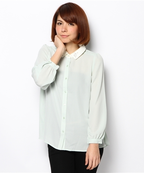 one after another NICE CLAUP（ワンアフターアナザーナイスクラップ）の「【ナイスクラップ】衿ビジューブラウス（シャツ/ブラウス・レディース・オフホワイト/ミント/ネイビー・FREE）」の2枚目の写真