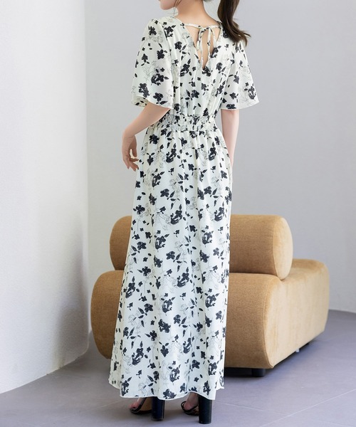 レディース Vネック花柄ウエスト絞りふんわりロングワンピース