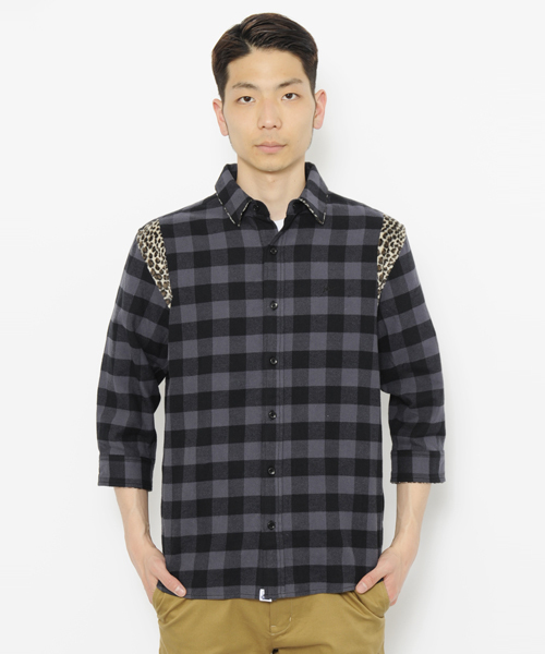 XLARGE（エクストララージ）の「HALF SLEEVE PLAID SHIRT（シャツ/ブラウス・メンズ・グレー/レッド/ホワイト・LARGE/SMALL/X-LARGE/MEDIUM）」の3枚目の写真