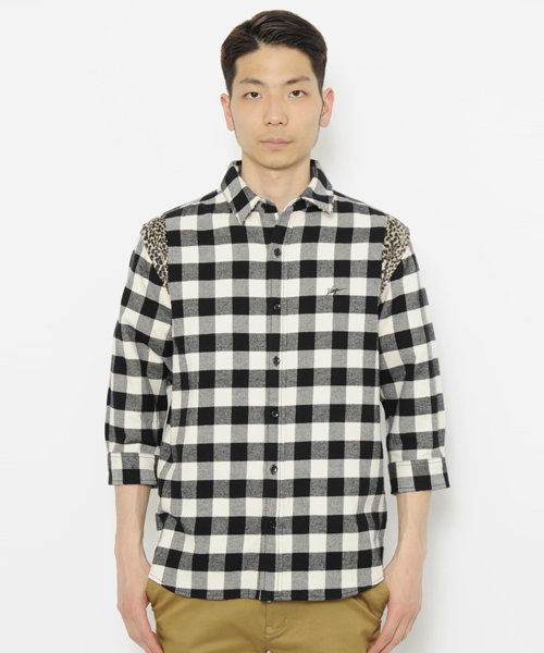 XLARGE（エクストララージ）の「HALF SLEEVE PLAID SHIRT（シャツ/ブラウス・メンズ・グレー/レッド/ホワイト・LARGE/SMALL/X-LARGE/MEDIUM）」の2枚目の写真