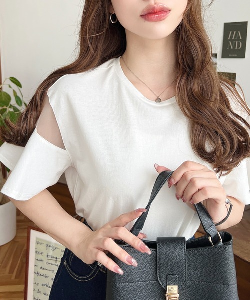 moment+(モーメントプラス)の「綿100%天竺.半袖シースルーフレアスリーブTシャツ(Tシャツ/カットソー・レディース・ブラック/パープル/オフホワイト/ブルー/ライトグリーン/ブラック系その他・M/L)」の16枚目の写真