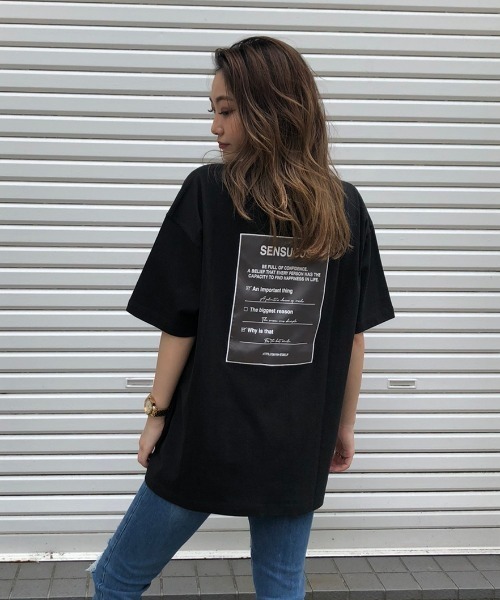 ENVYM（アンビー）の「バックラベルビッグＴｅｅ（Tシャツ/カットソー・レディース・ホワイト/ブラック/ベージュ/ピンク・FREE）」の21枚目の写真