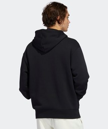 adidas（アディダス）の「グラフィック シュムーパーカー