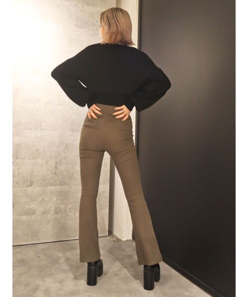 EMODA（エモダ）の「リブフレアWボタンパンツ（その他パンツ・レディース・ブラック/カーキ/ベージュ・SMALL/MEDIUM）」の7枚目の写真