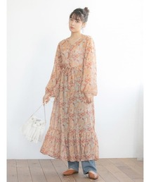 花柄ボウタイワンピース