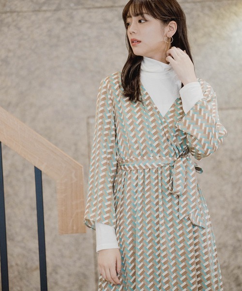 セール キカガクガラワンピース ワンピース Andemiu アンデミュウ のファッション通販 Zozotown