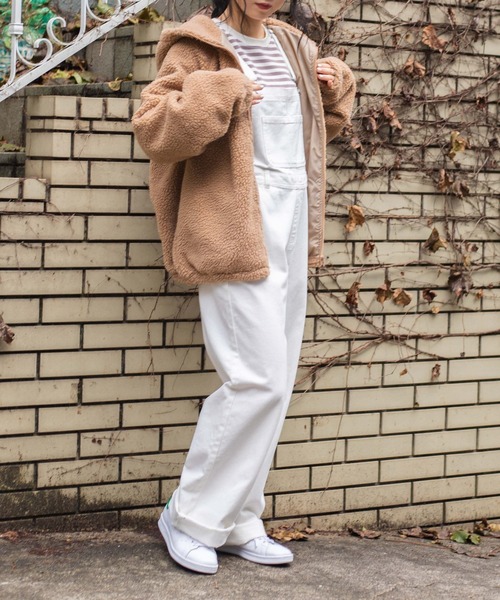 WEGO（ウィゴー）の「WEGO/フードボアブルゾン（ブルゾン・レディース・ホワイト/ベージュ/パープル/ホワイト系その他/サックスブルー・SMALL/MEDIUM）」の14枚目の写真