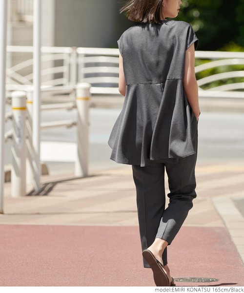 coca(coca)(コカ)の「麻風ヘムフレアプルオーバー(Tシャツ/カットソー・レディース・ブラック/ベージュ・ONE SIZE)」の13枚目の写真