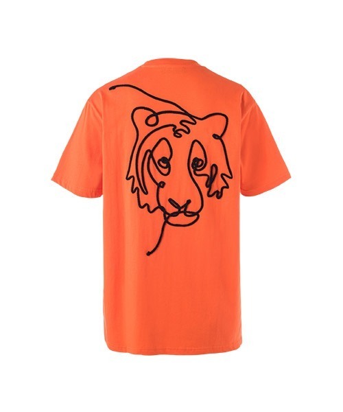 Onitsuka Tiger(オニツカタイガー)の「GRAPHIC TEE(Tシャツ/カットソー・レディース・ブラウン/ブラック/オレンジ・L/XL/M/S)」の3枚目の写真