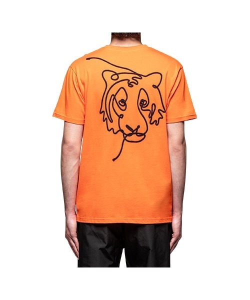 Onitsuka Tiger(オニツカタイガー)の「GRAPHIC TEE(Tシャツ/カットソー・レディース・ブラウン/ブラック/オレンジ・L/XL/M/S)」の10枚目の写真