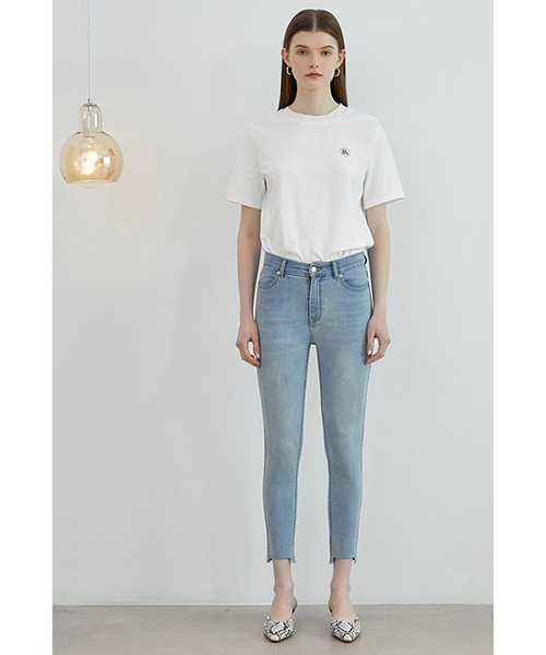 Fano Studios(ファノ ストゥディオズ)の「【Fano Studios】Simple logo print T-shirt FC19S063(Tシャツ/カットソー・レディース・ホワイト・S/M/L)」の2枚目の写真