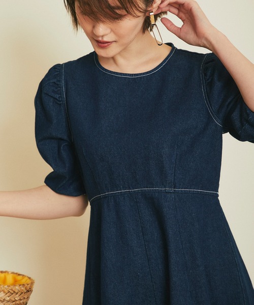 &. NOSTALGIA（アンドドットノスタルジア）の「デニムステッチワンピース（ワンピース・レディース・ホワイト/インディゴブルー・FREE）」の8枚目の写真