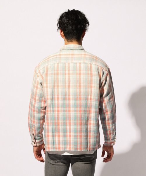 BAYFLOW(ベイフロー)の「カリフォルニアチェックシャツ(シャツ/ブラウス・メンズ・ベージュ/マルーン/オリーブ・MEDIUM/LARGE)」の5枚目の写真