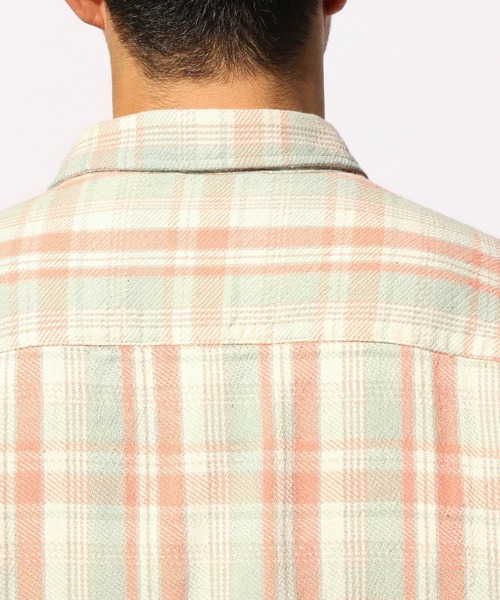 BAYFLOW(ベイフロー)の「カリフォルニアチェックシャツ(シャツ/ブラウス・メンズ・ベージュ/マルーン/オリーブ・MEDIUM/LARGE)」の10枚目の写真