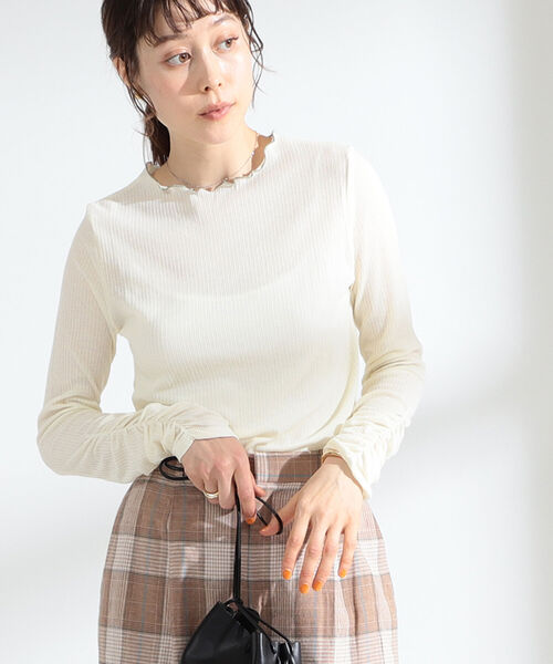 Ray BEAMS（レイビームス）の「Ray BEAMS / テレコメロー ギャザー アーム カットソー（Tシャツ/カットソー・レディース・オフホワイト/グリーン/レッド・ONE SIZE）」の6枚目の写真