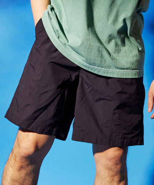 NOLLEY'S goodman（ノーリーズグッドマン）の「【WORK ABOUT/ワークアバウト】ナイロンショーツ　バギーズタイプショーツ（その他パンツ・メンズ・ライトグリーン/ブラック/オレンジ/サンドベージュ・M/L/S/LARGE）」の2枚目の写真