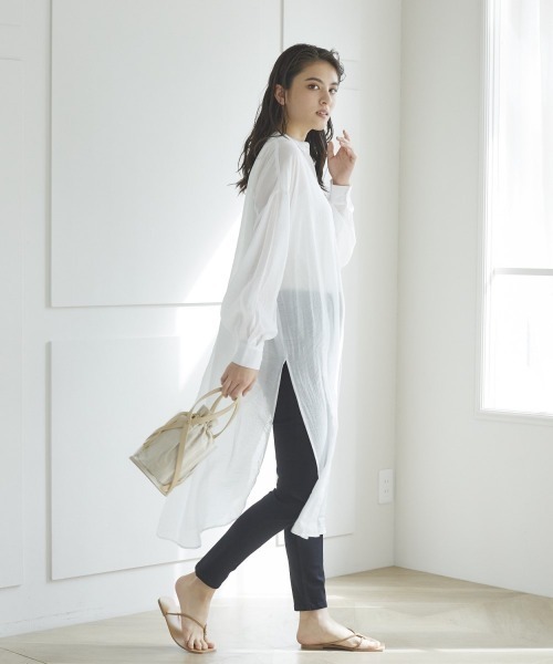 LIPSTAR（リップスター）の「【WEB別注】シアーバンドカラーパイピングワンピース（ワンピース・レディース・グレー/オフホワイト/グリーン・M）」の21枚目の写真