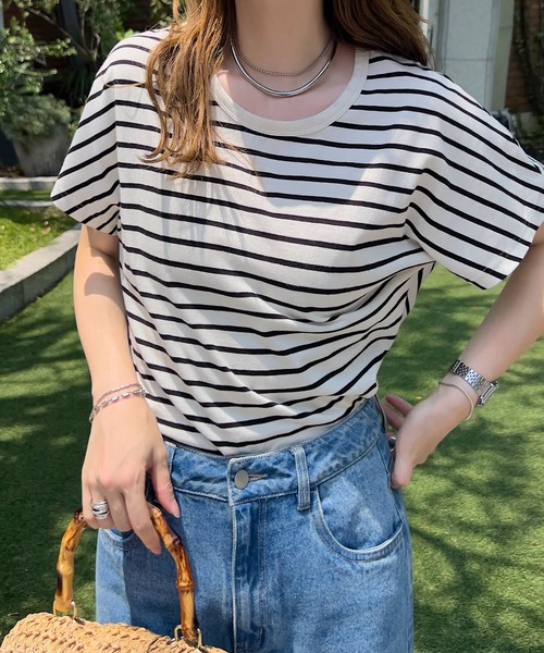 KOBE LETTUCE（コウベレタス）の「コットン100％シンプル半袖Tシャツ（Tシャツ/カットソー・レディース・ホワイト系その他/ミント/ブラック/ピンク系その他/オフホワイト/ブラウン系その他/パープル系/オレンジ系/ネイビー/ホワイト×ブラック/ブルー/ピンク/ライトグレー/グリーン/レッド/ブラウン・S/M/L）」の2枚目の写真