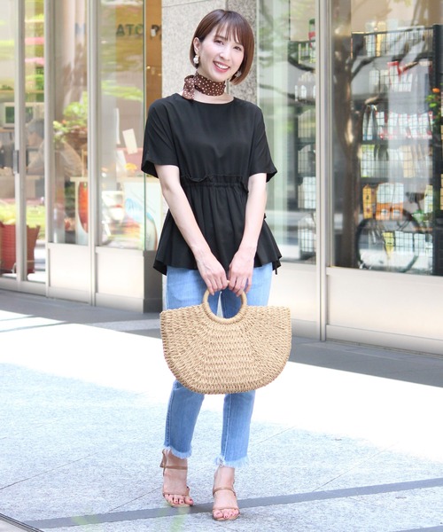 ElegChic(エレグシック)の「ウエストリボン ギャザートップス(シャツ/ブラウス・レディース・ホワイト/ブラック・M)」の22枚目の写真
