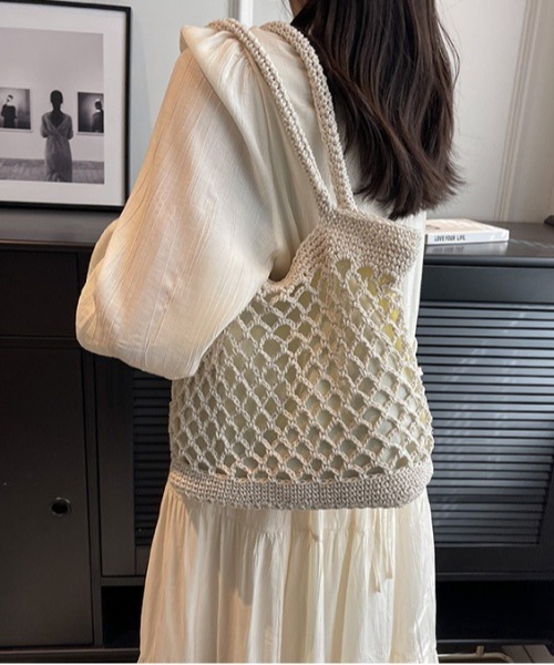 Fun & Daily（ファンアンドデイリー）の「F&D : ニットハンドバッグ（かごバッグ・レディース・ブラウン/ベージュ/ブラック・FREE）」の6枚目の写真