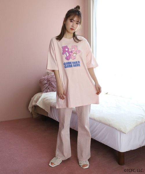 one after another NICE CLAUP（ワンアフターアナザーナイスクラップ）の「ケアベアTM/アソートプリントTee（Tシャツ/カットソー・レディース・ピンク/オフホワイト/サックスブルー・FREE）」の4枚目の写真