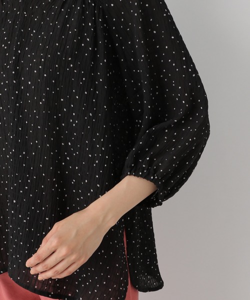 LEPSIM（レプシィム）の「サラサラシャーリングブラウス　949069（シャツ/ブラウス・レディース・ホワイト×ブラック/グレイッシュベージュ/グリーン/ライトパープル・FREE）」の12枚目の写真