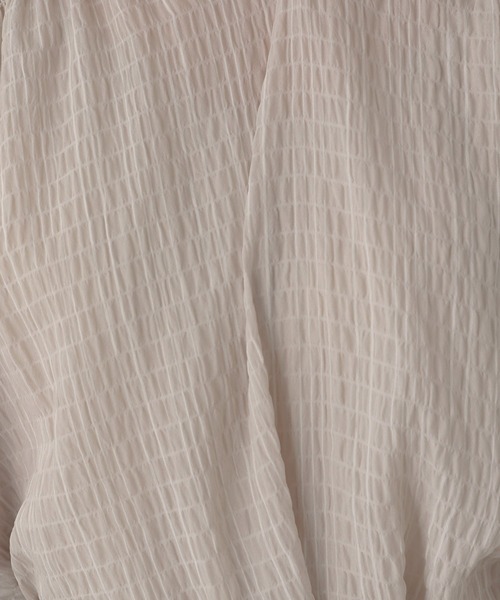 LEPSIM（レプシィム）の「サラサラシャーリングブラウス　949069（シャツ/ブラウス・レディース・ホワイト×ブラック/グレイッシュベージュ/グリーン/ライトパープル・FREE）」の20枚目の写真