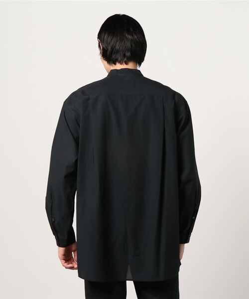 WHITE MOUNTAINEERING（ホワイトマウンテニアリング）の「【White Mountaineering】BROAD BAND COLLAR LONG SLEEVES SH（シャツ/ブラウス・メンズ・ネイビー/ホワイト/ブラック・0/1）」の4枚目の写真