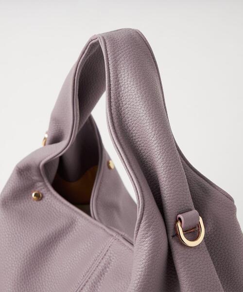 closet story（クローゼットストーリー）の「＜closet story（クローゼットストーリー）＞ センターステッチ ワンハンドル 2WAY バッグ（ショルダーバッグ・レディース・ダークグレー/ライラック・FREE）」の6枚目の写真