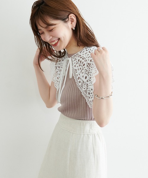 natural couture(ナチュラルクチュール)の「【WEB限定】レース付け衿シンプルリブニット(ニット/セーター・レディース・ブラック/アイボリー/ラベンダー・FREE)」の3枚目の写真