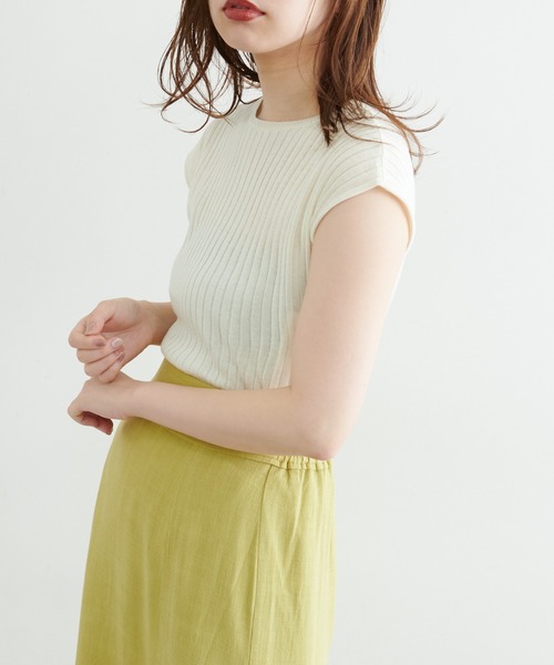 natural couture(ナチュラルクチュール)の「【WEB限定】レース付け衿シンプルリブニット(ニット/セーター・レディース・ブラック/アイボリー/ラベンダー・FREE)」の7枚目の写真