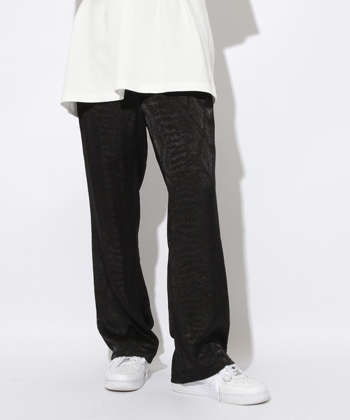 PBLIM（ページボーイリム）の「【PAGEBOYLIM】チャイナサテンパンツ（その他パンツ・レディース・ブラック/グリーン・MEDIUM）」の3枚目の写真