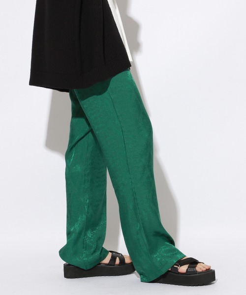 PBLIM（ページボーイリム）の「【PAGEBOYLIM】チャイナサテンパンツ（その他パンツ・レディース・ブラック/グリーン・MEDIUM）」の12枚目の写真