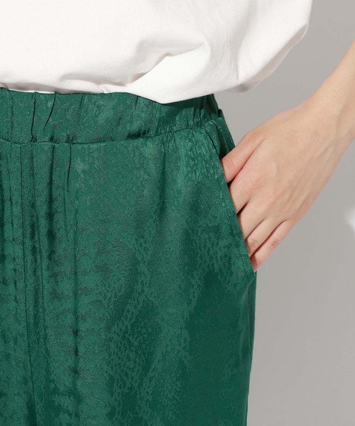 PBLIM（ページボーイリム）の「【PAGEBOYLIM】チャイナサテンパンツ（その他パンツ・レディース・ブラック/グリーン・MEDIUM）」の19枚目の写真