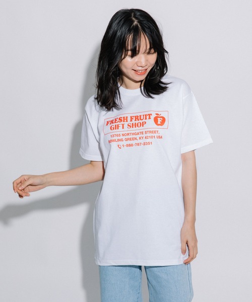 FRUIT OF THE LOOM(フルーツオブザルーム)の「SOUVENIR Tシャツ / 半袖 / バック / プリント / ロゴ / ワンポイント / カジュアル / ユニセックス(Tシャツ/カットソー・メンズ・C/F/D/I/G/H/A/B/J/E・M/L/XL)」の15枚目の写真