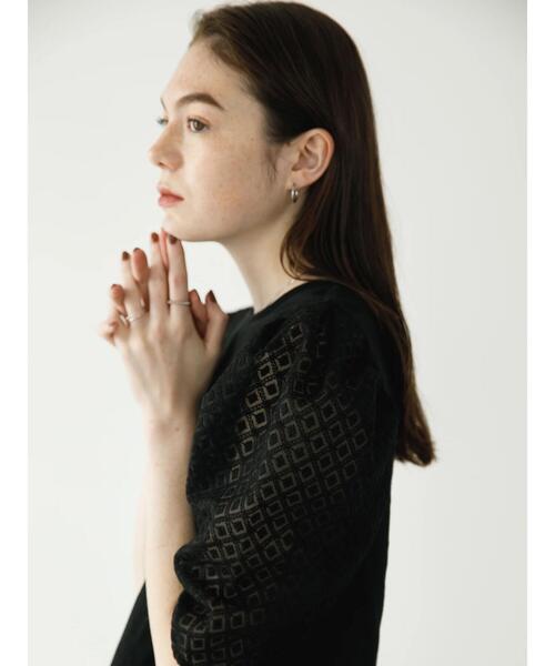 koe（コエ）の「袖ボリュームレース切替プルオーバー*（Tシャツ/カットソー・レディース・レッド/ホワイト/グリーン/ブラック・FREE）」の6枚目の写真