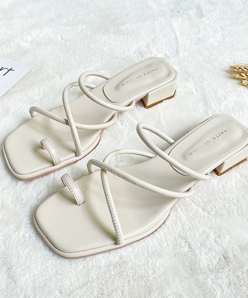 Lace Ladies（レースレディース）の「スクエアトゥ ナロートング フラットサンダル（サンダル・レディース・ベージュ/ホワイト/ブラック・23.5/24.5/22/22.5/23/24/25）」の15枚目の写真