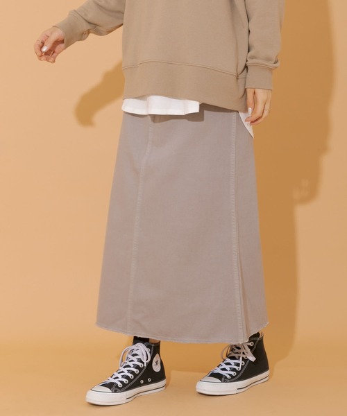 URBAN RESEARCH Sonny Label（アーバンリサーチサニーレーベル）の「カラーデニムロングスカート（スカート・レディース・ベージュ/グレー/ピンク・36/38）」の22枚目の写真