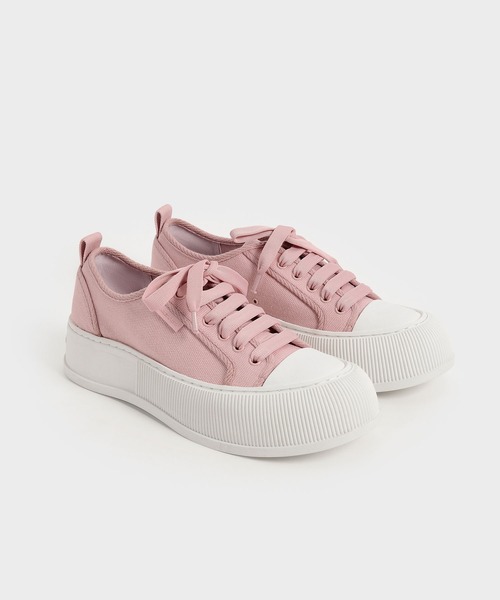 CHARLES & KEITH（チャールズ & キース）の「オーガニックコットン ロウトップスニーカー / Organic Cotton Low-Top Sneakers（スニーカー・レディース・ホワイト/ブラック/ピンク・24.5cm/25.5cm/23.5cm/25cm/23cm/22.5cm）」の13枚目の写真