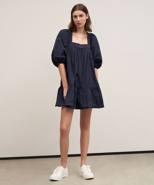 CHARLES & KEITH（チャールズ & キース）の「オーガニックコットン ロウトップスニーカー / Organic Cotton Low-Top Sneakers（スニーカー・レディース・ホワイト/ブラック/ピンク・24.5cm/25.5cm/23.5cm/25cm/23cm/22.5cm）」の18枚目の写真
