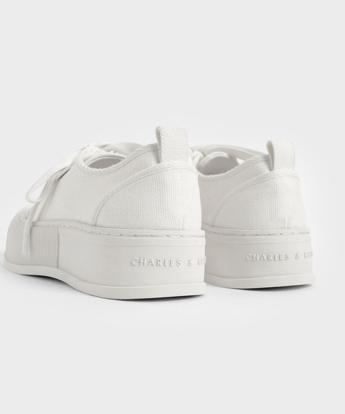 CHARLES & KEITH（チャールズ & キース）の「オーガニックコットン ロウトップスニーカー / Organic Cotton Low-Top Sneakers（スニーカー・レディース・ホワイト/ブラック/ピンク・24.5cm/25.5cm/23.5cm/25cm/23cm/22.5cm）」の21枚目の写真