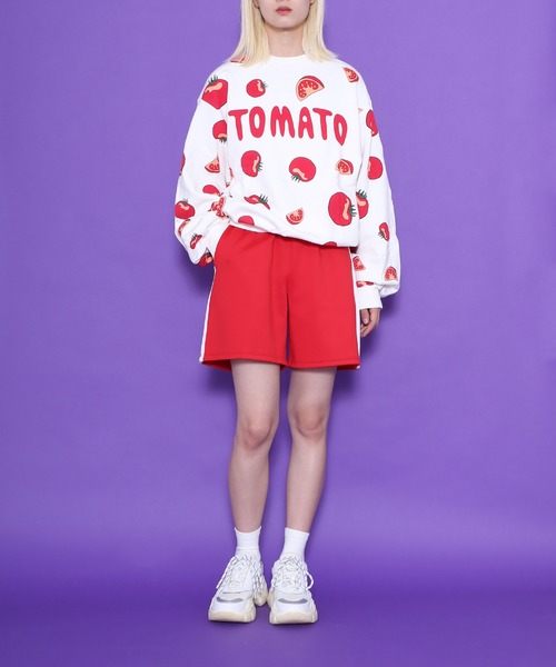 PUNYUS(プニュズ)の「フード総柄スウェット(RENNYU・KIWI・TOMATO・FUGU)(スウェット・レディース・レッド/グリーン/ブラック/ブルー・4/3/1/2)」の6枚目の写真