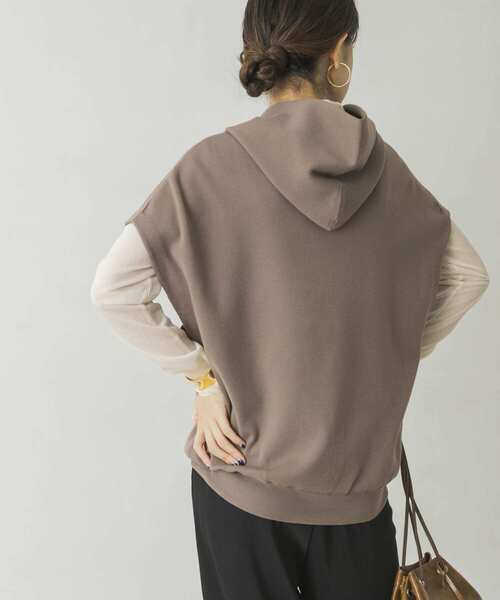 URBAN RESEARCH（アーバンリサーチ）の「ノースリーブルーズフーディ（ニット/セーター・レディース・アイボリー/モカ・FREE）」の12枚目の写真