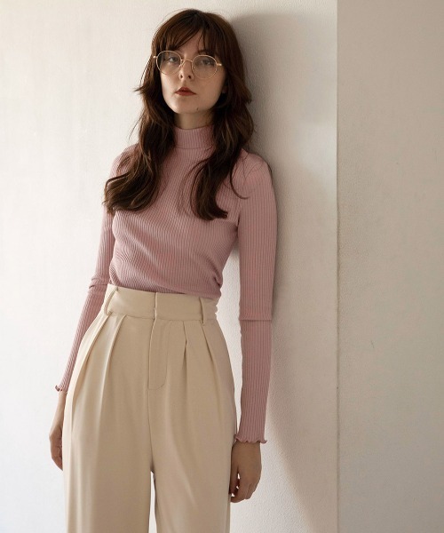 mangata(モンガータ)の「High neck rib knit(ニット/セーター・レディース・ホワイト/ブラック/ピンク・FREE)」の3枚目の写真