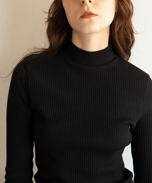 mangata(モンガータ)の「High neck rib knit(ニット/セーター・レディース・ホワイト/ブラック/ピンク・FREE)」の6枚目の写真