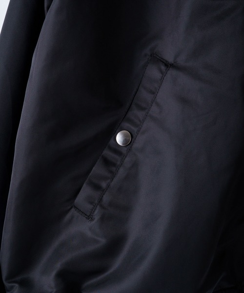 WHIMSIC（ウィムジック）の「【WHIMSIC】MA-1リバーシブルフライトジャケット（MA-1・レディース・ブラック/オリーブ・FREE）」の18枚目の写真