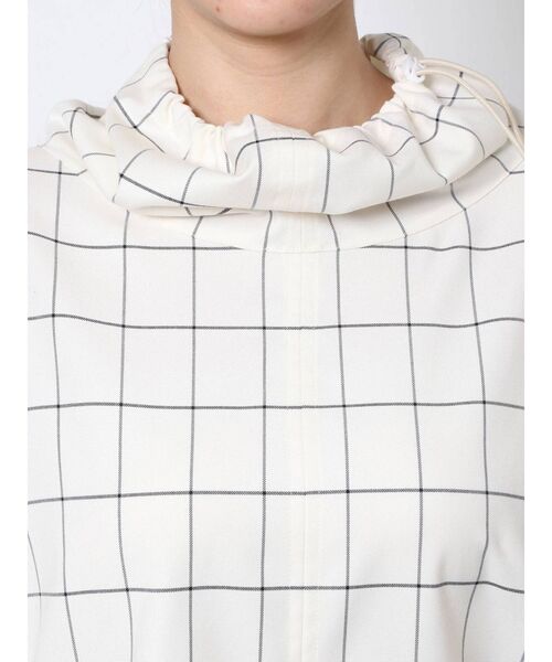 ELENDEEK（エレンディーク）の「ドロストリングカラーブラウス（シャツ/ブラウス・レディース・オフホワイト/ブラック/ラベンダー/その他1・FREE）」の17枚目の写真