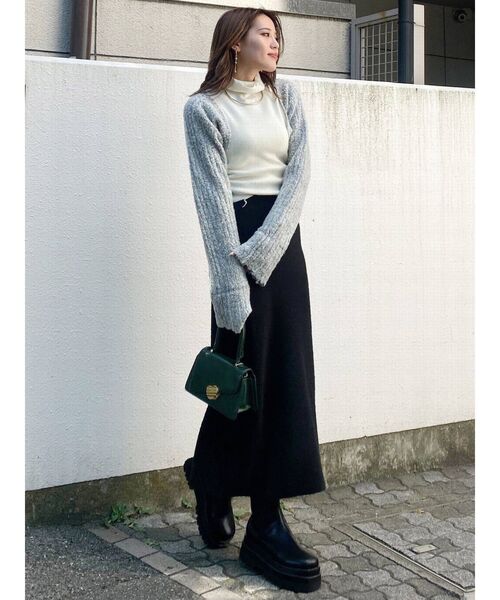 EMODA(エモダ)の「ドッキングフィットボレロニット(ニット/セーター・レディース・ブラック/グレー/アイボリー・FREE)」の10枚目の写真